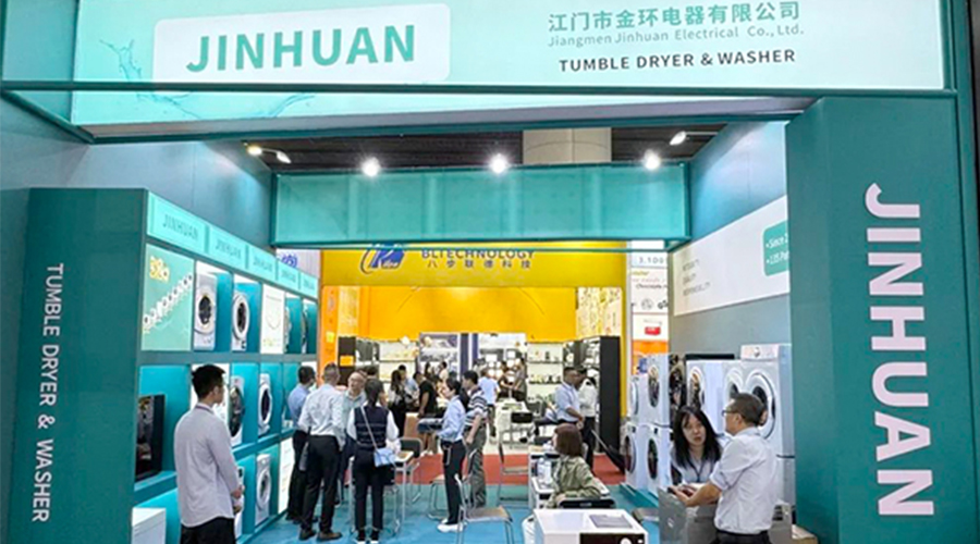 廣交會(huì)第一天！金環(huán)電器吸引世界各地客戶駐足參觀交流